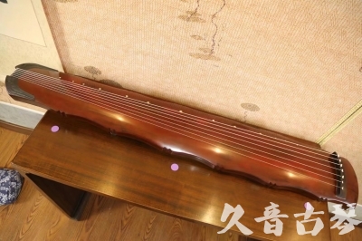 香港岛●久音古琴  ●典藏系列 20230807 [红洒金竹节]