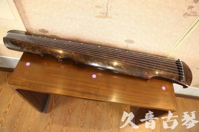 香港岛●久音古琴  ●臻品推荐 20231106 [犀牛皮纹伏羲式]