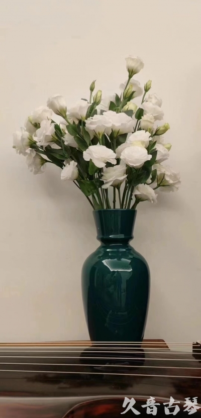 香港岛早安  人生如花，我们都是自己航船的船长。